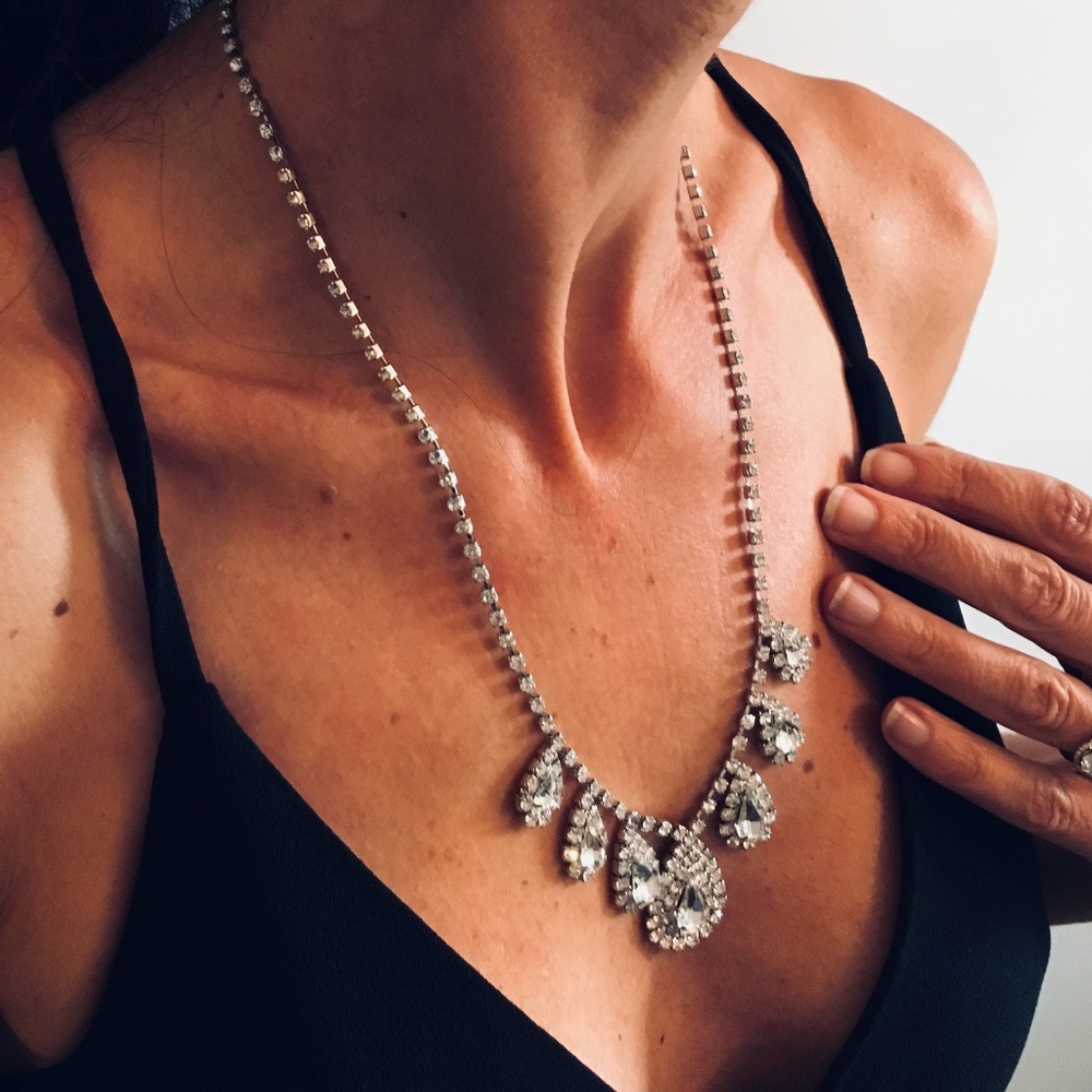 Crystal necklace & earrings set